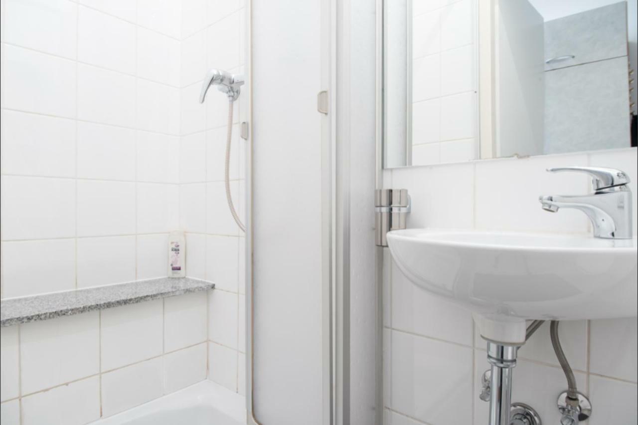Lovely Apartments In A Quiet Area Close To The City Center Відень Екстер'єр фото